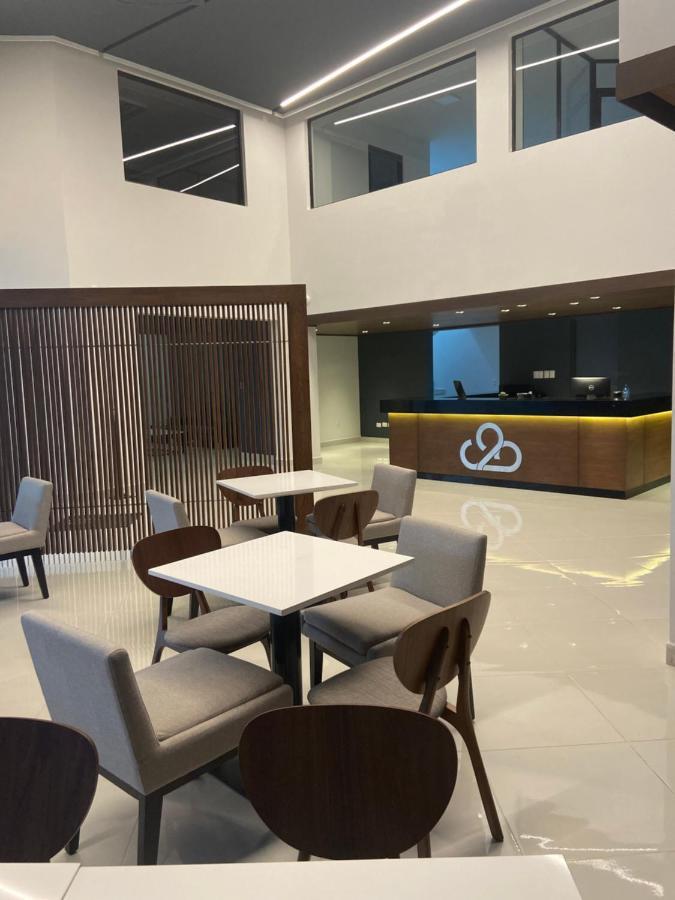Hotel Nuve ゴメスパラシオ エクステリア 写真