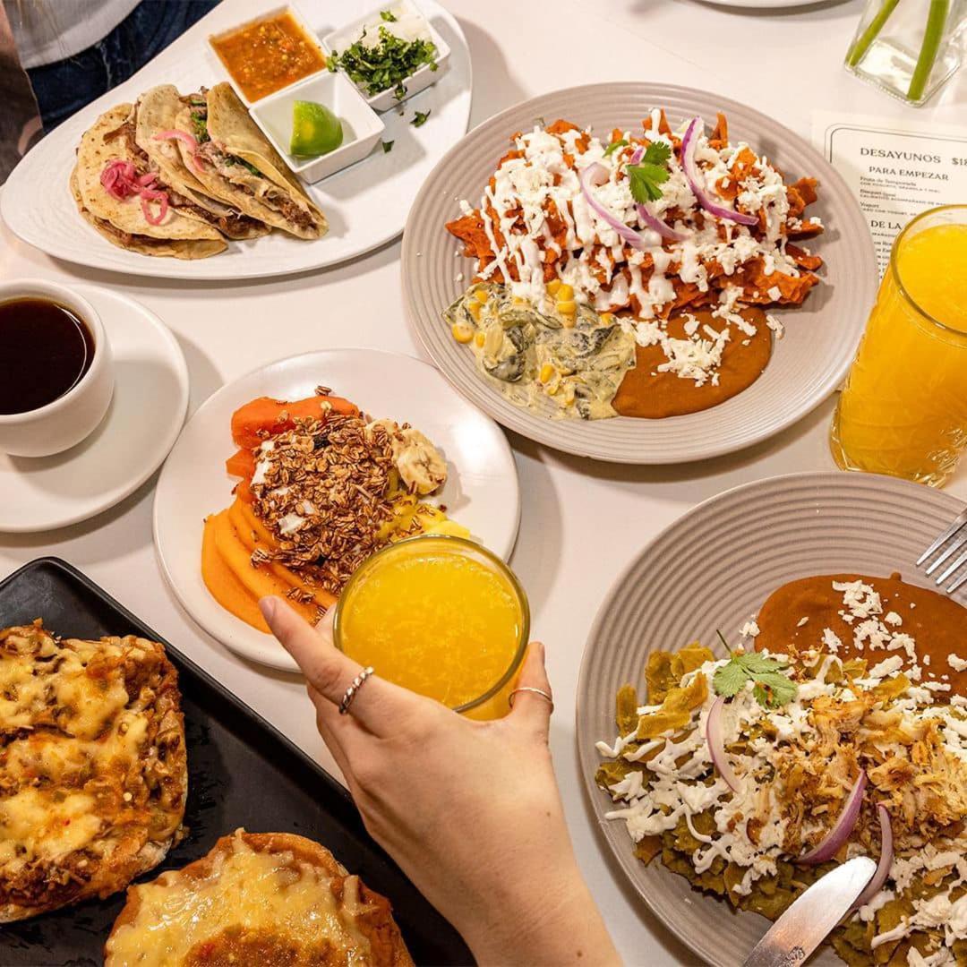 Hotel Nuve ゴメスパラシオ エクステリア 写真